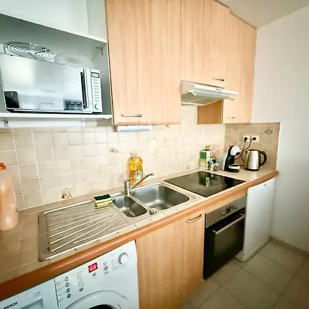 Deux Centre Proche Tram Apartment