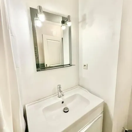 Deux Centre Proche Tram Apartment