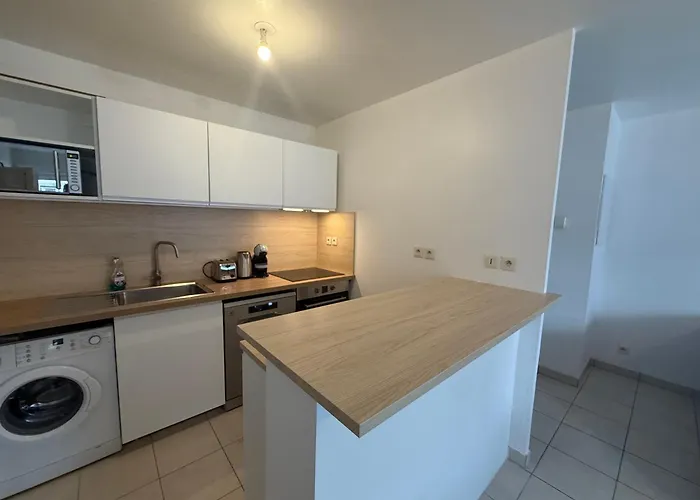 Appartement Deux Centre Proche Tram *