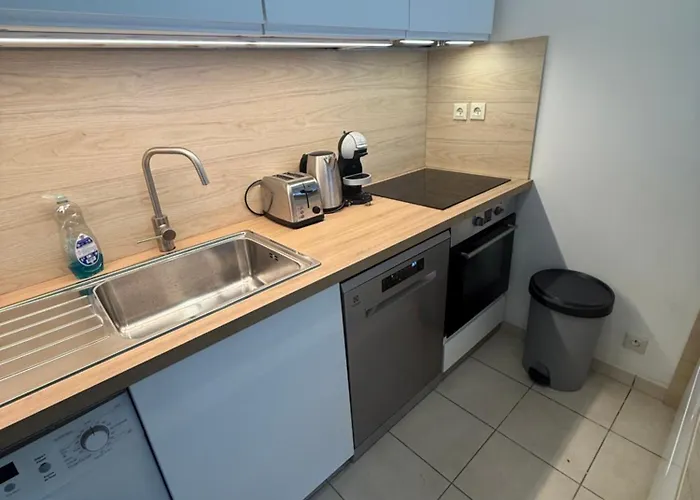 Deux Centre Proche Tram Apartamento